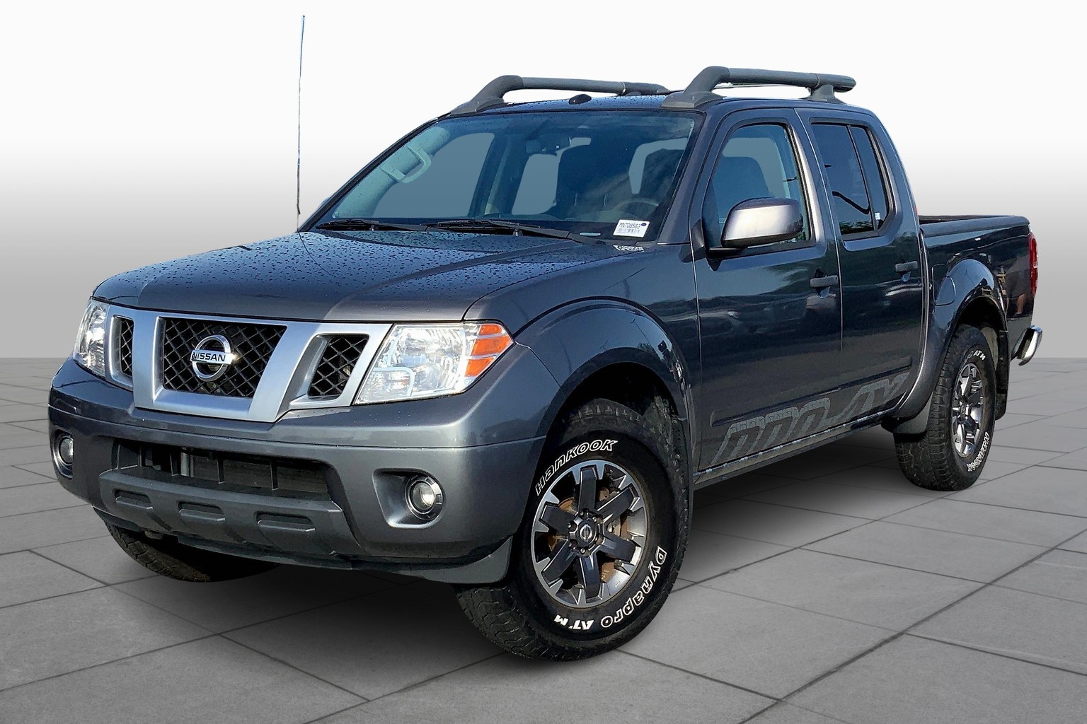 Frontier Crew Cab PRO-4X