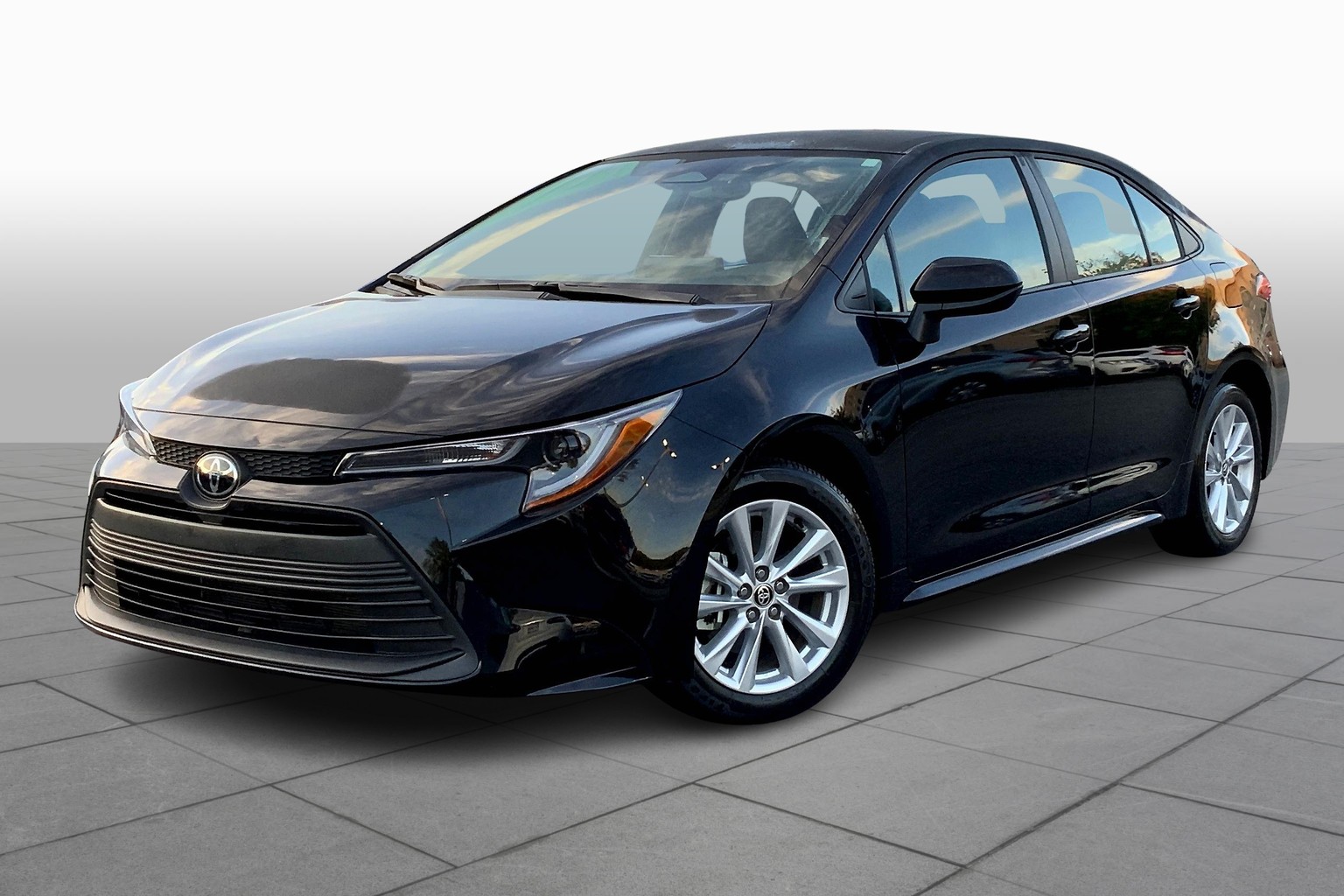 Corolla LE