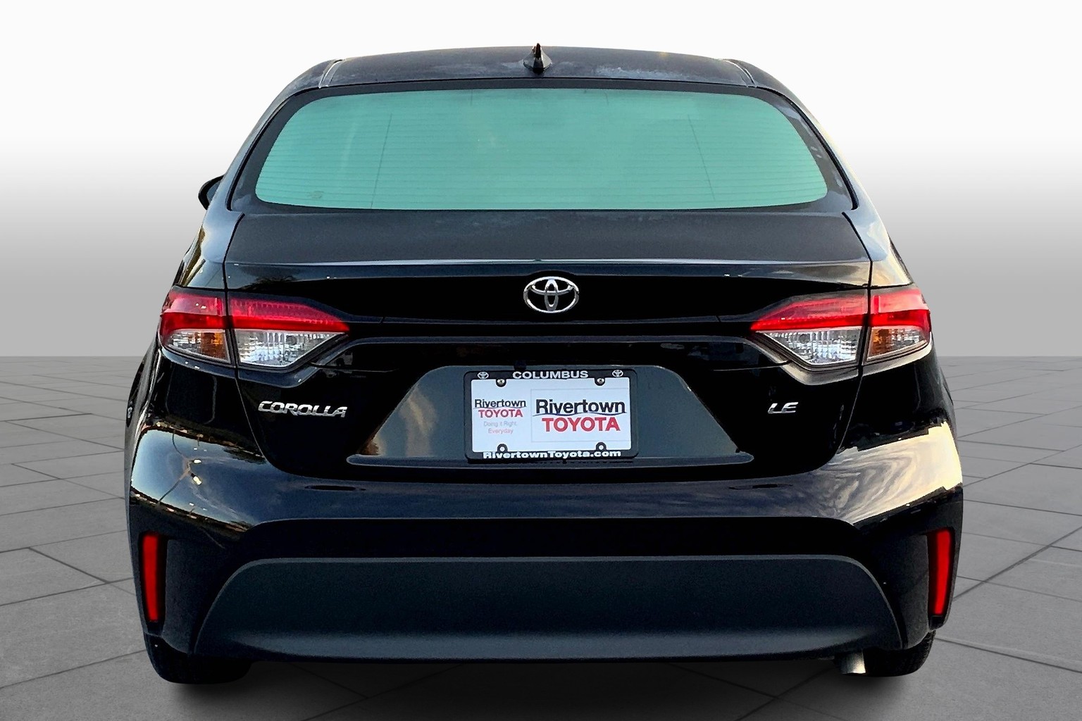 Corolla LE