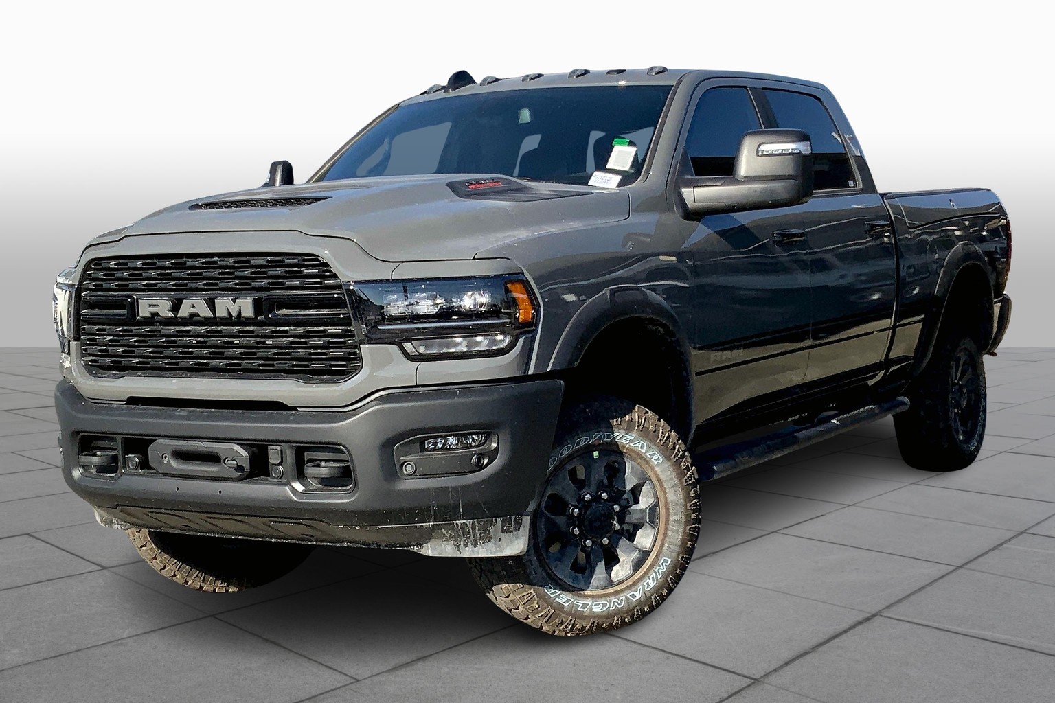 Partial Hood Fender and Mirror Kit | CHEVROLET SILVERADO EV WT 2024