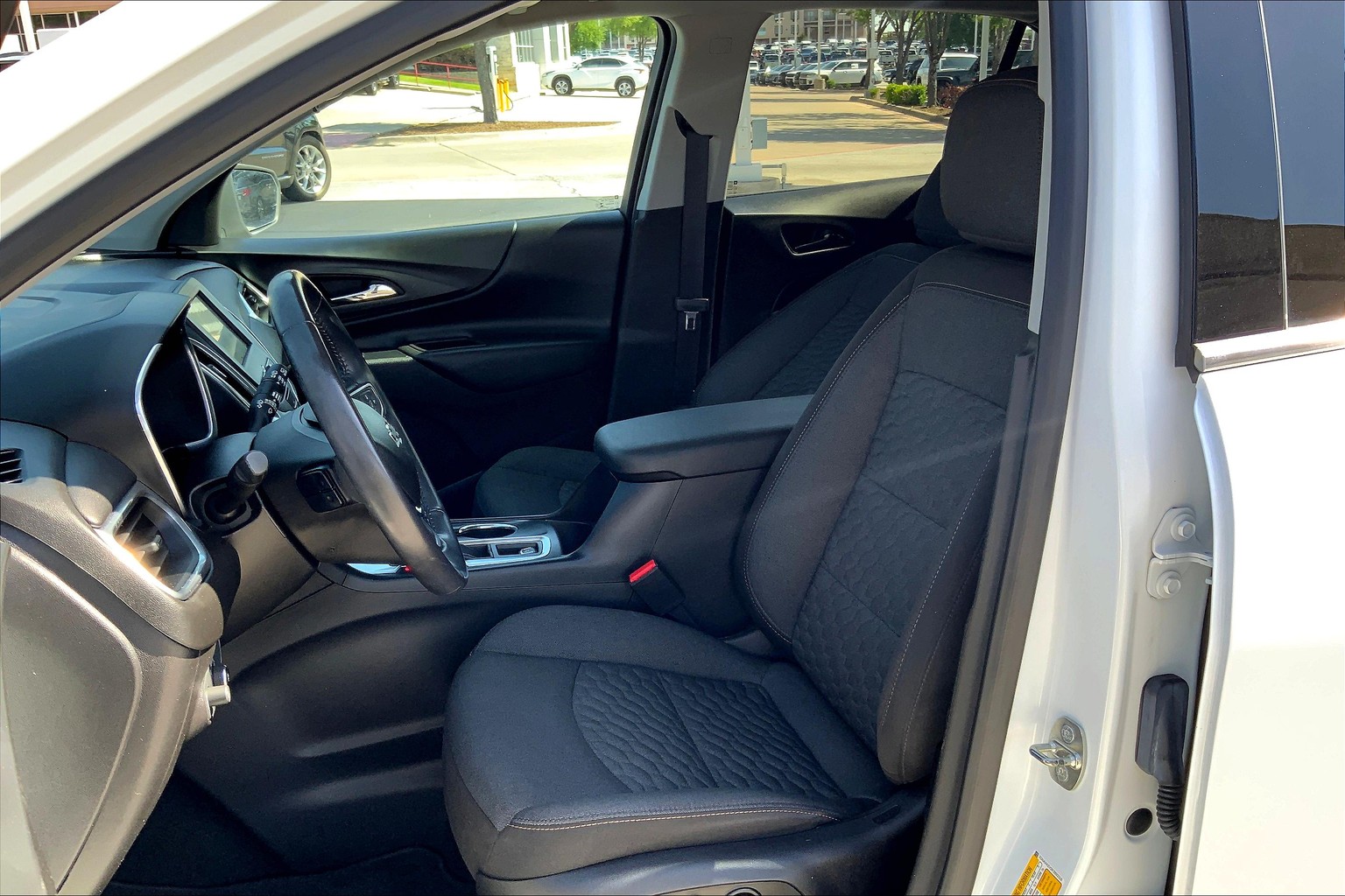 Equinox LT