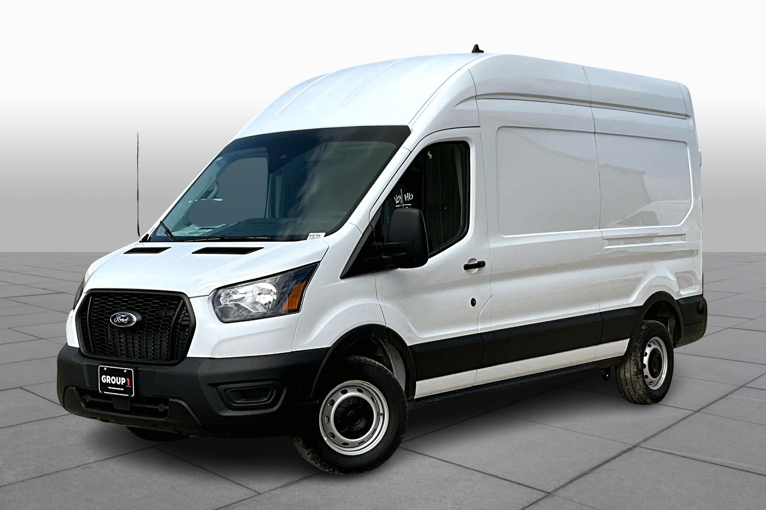 Transit Van 250 High Roof w/148-inch WB