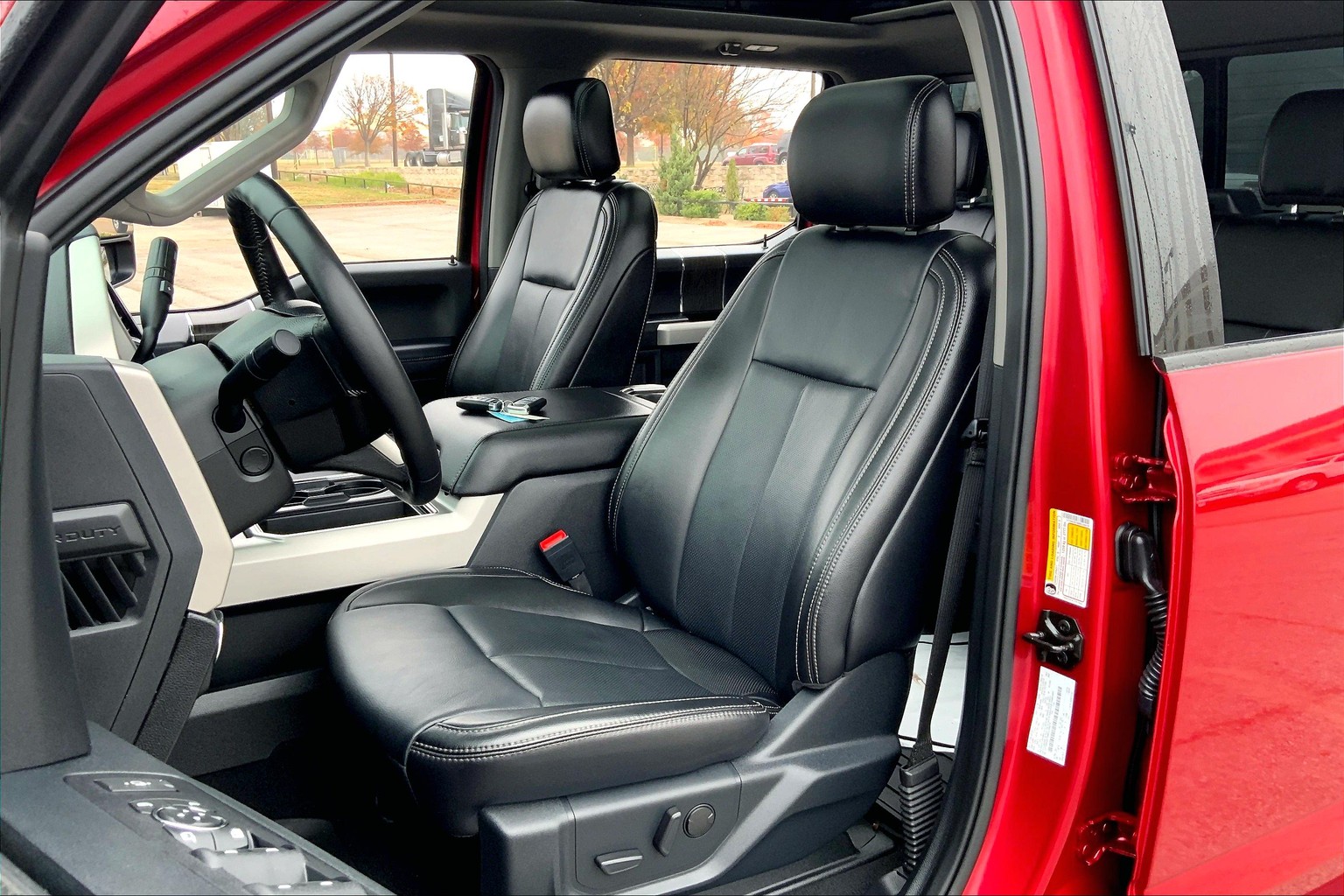 F-250 Super Duty SuperCrew Lariat