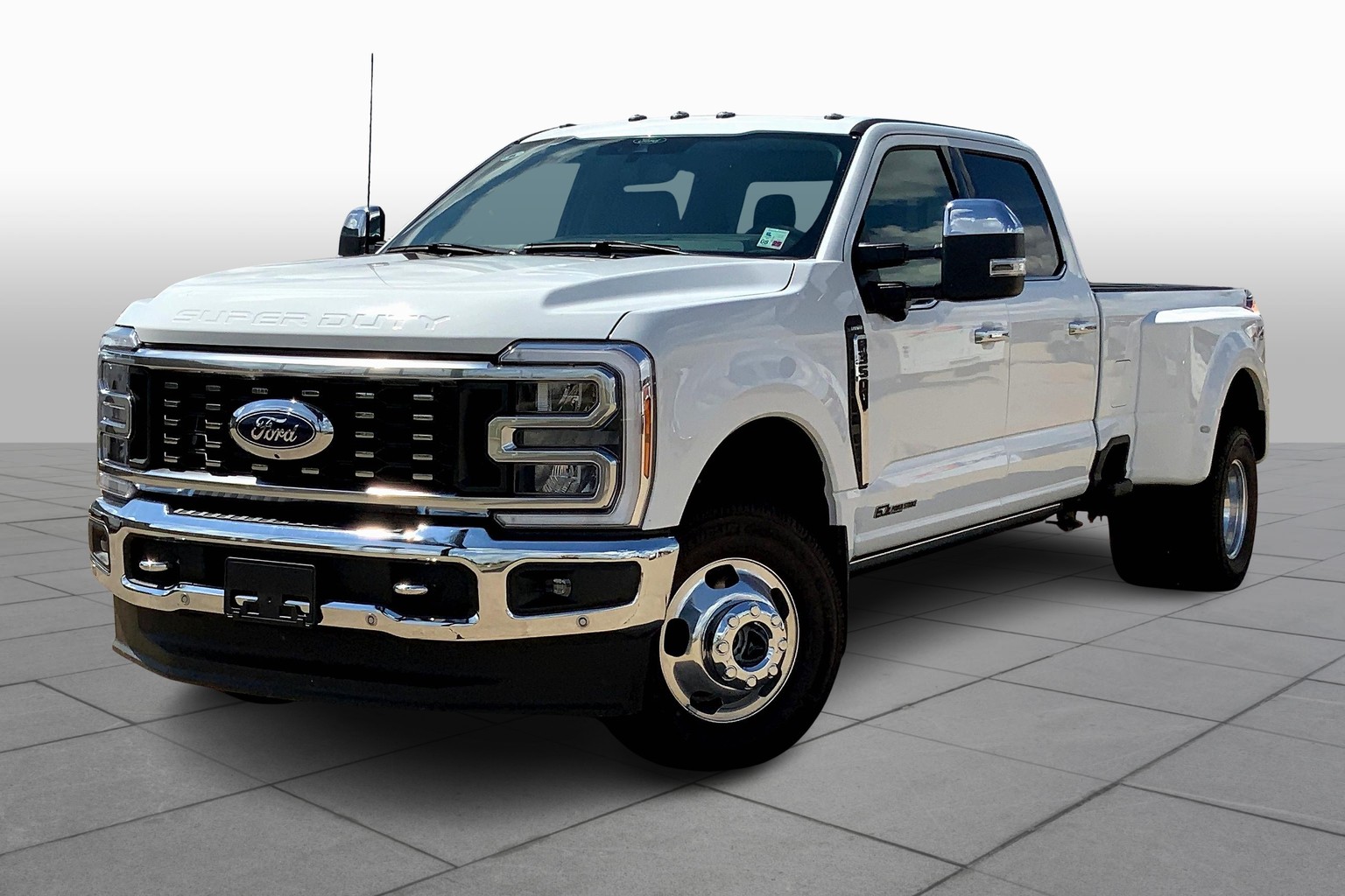Headlamp and Fog Lamp Kit | FORD F-450 LARIAT 2018 Headlamp and Fog Lamp Kit | FORD F-450 LARIAT 2018