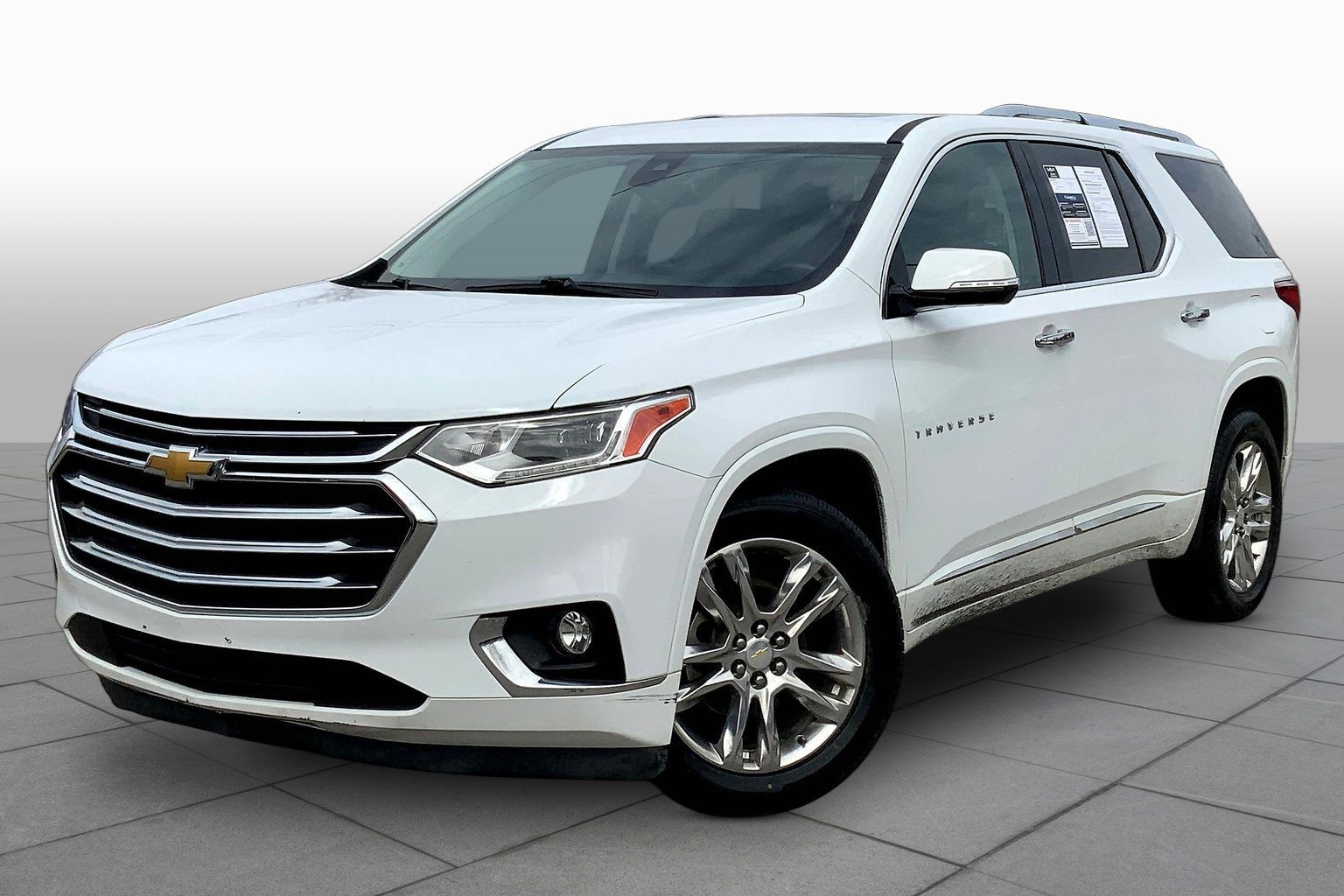 Used 2018 Chevrolet Traverse High Country with VIN 1GNEVKKW7JJ191214 for sale in Kansas City