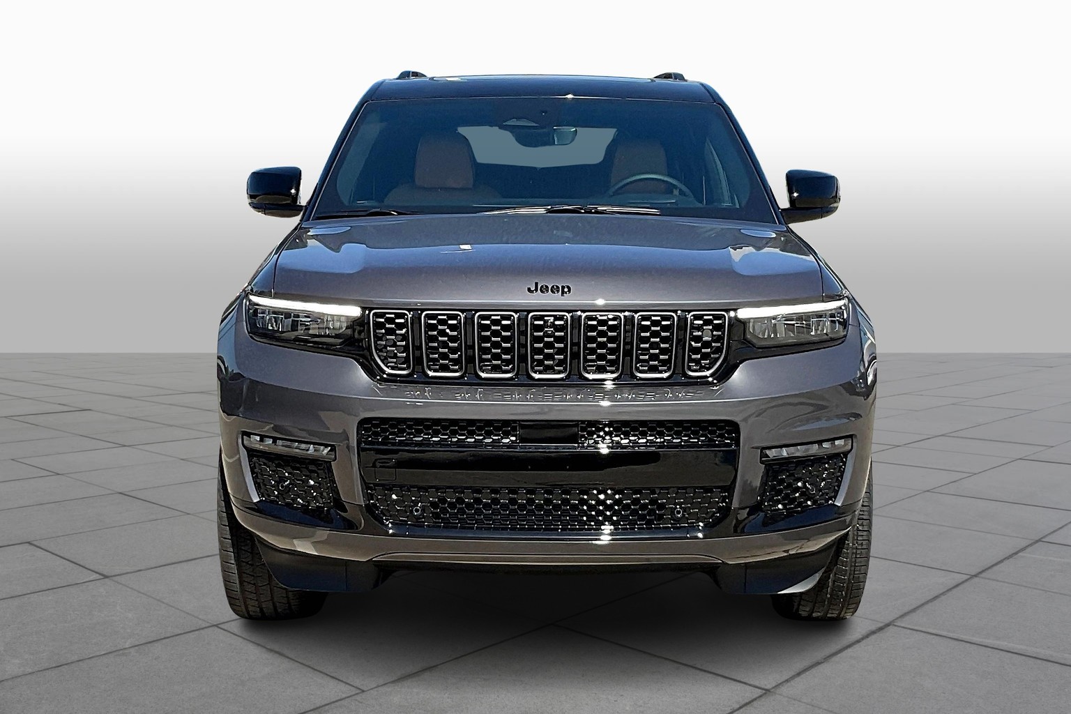 2025 Jeep Grand Cherokee L Summit photo 3