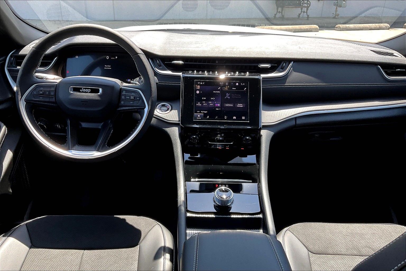 2025 Jeep Grand Cherokee Altitude X photo 5