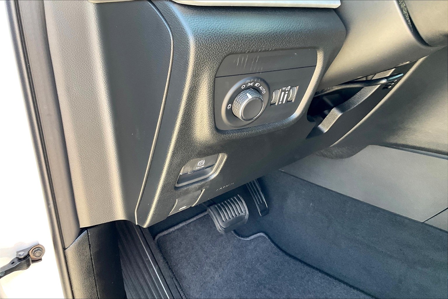 2025 Jeep Grand Cherokee Altitude X photo 17