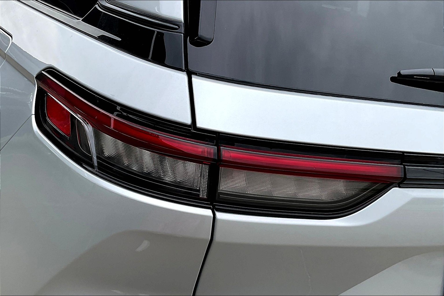 2025 Jeep Grand Cherokee Altitude X photo 13