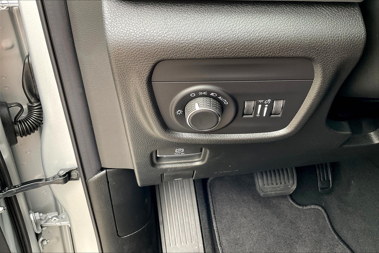 2025 Jeep Grand Cherokee Altitude X photo 16