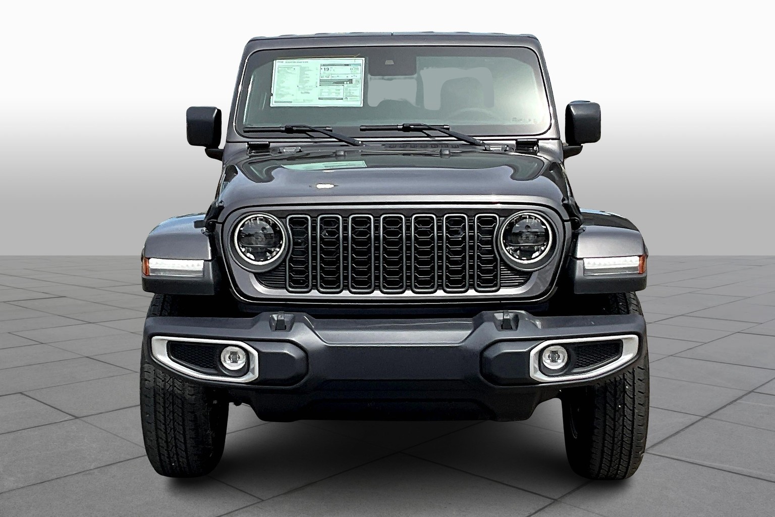 2025 Jeep Gladiator Sport S photo 3