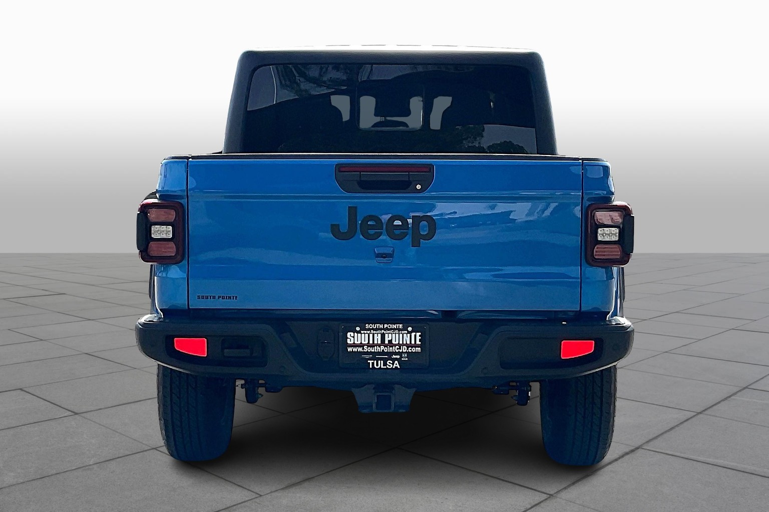 2025 Jeep Gladiator Sport S photo 4