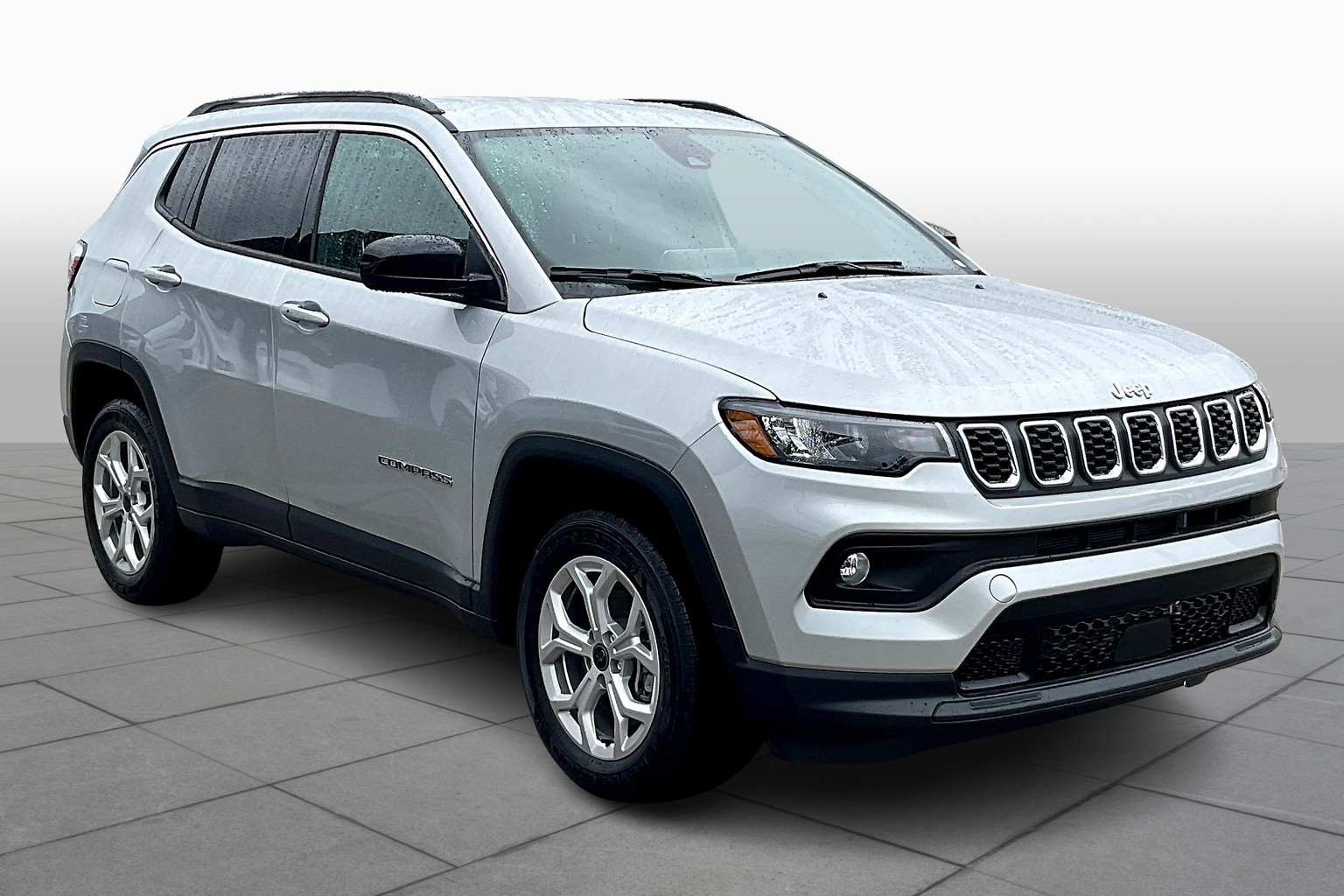 2025 Jeep Compass Latitude photo 2