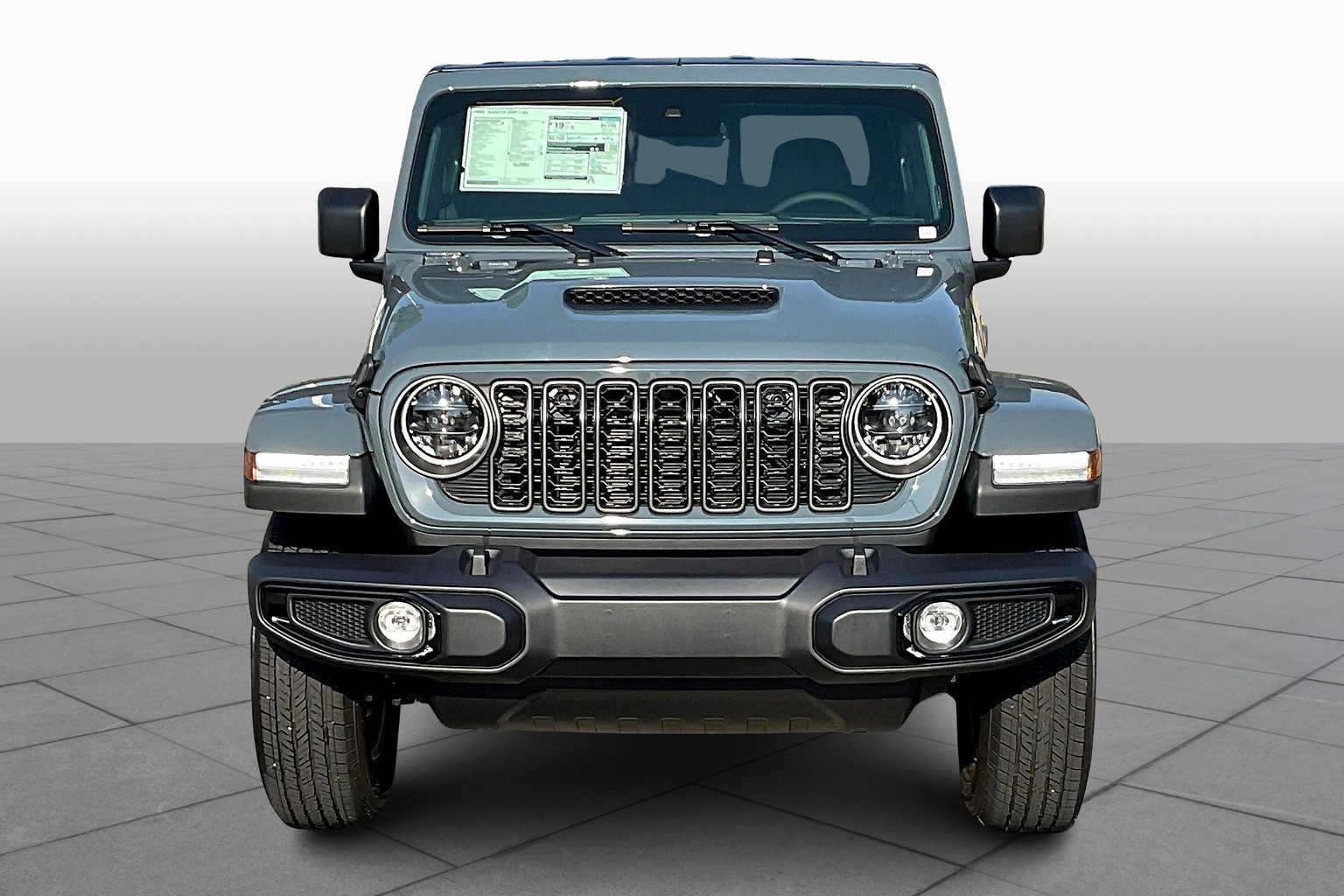 2025 Jeep Gladiator Sport S photo 3