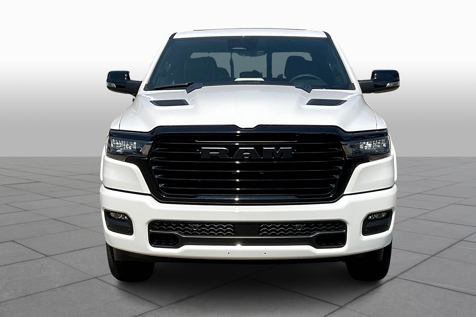2026 Ram 1500 Laramie photo 2