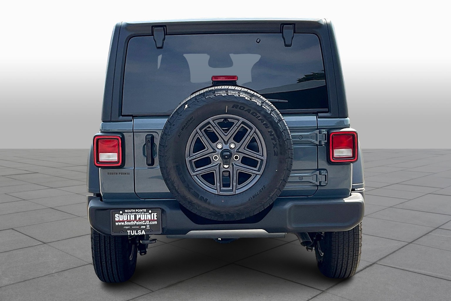 2025 Jeep Wrangler Sport S photo 4