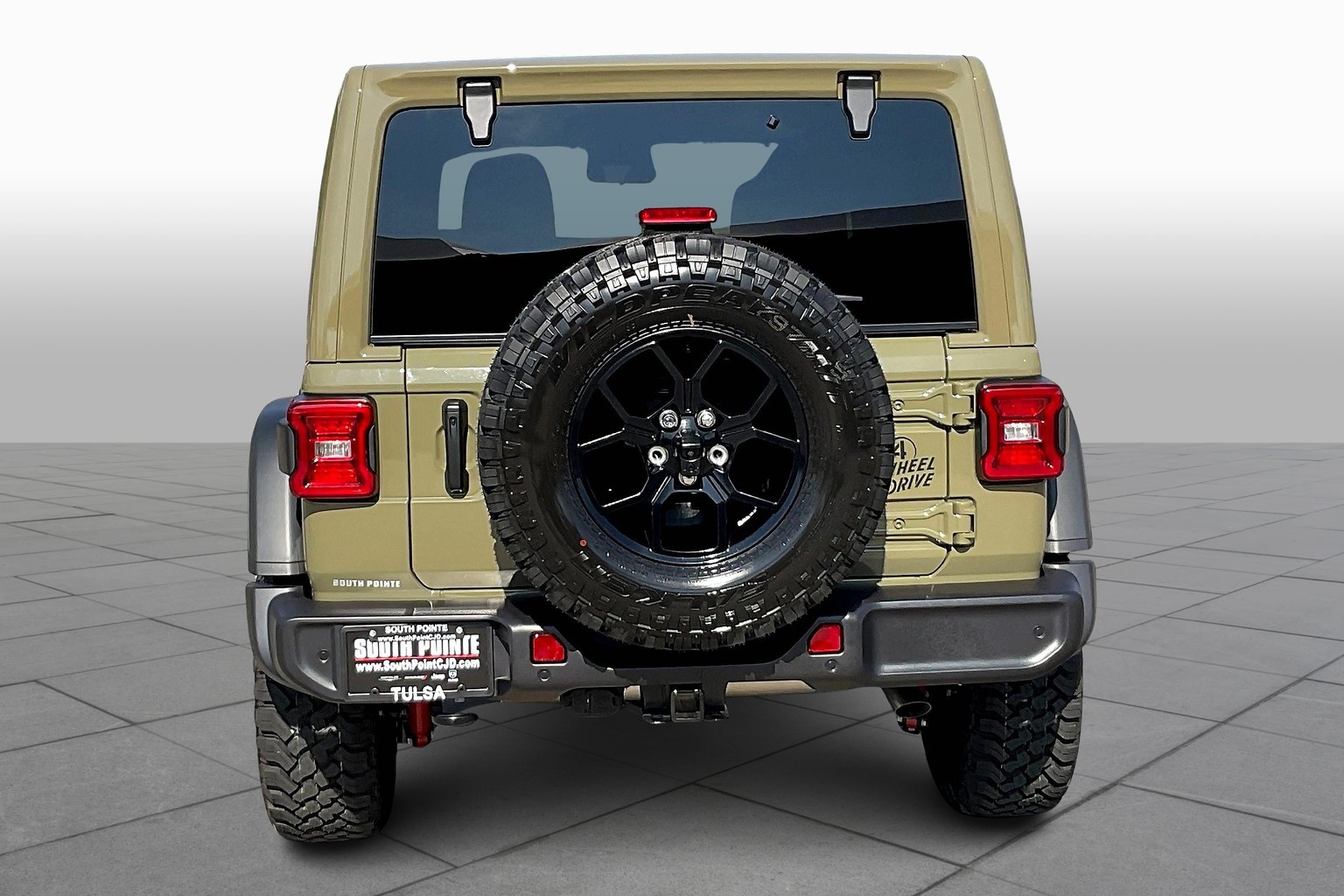 2025 Jeep Wrangler Willys photo 4