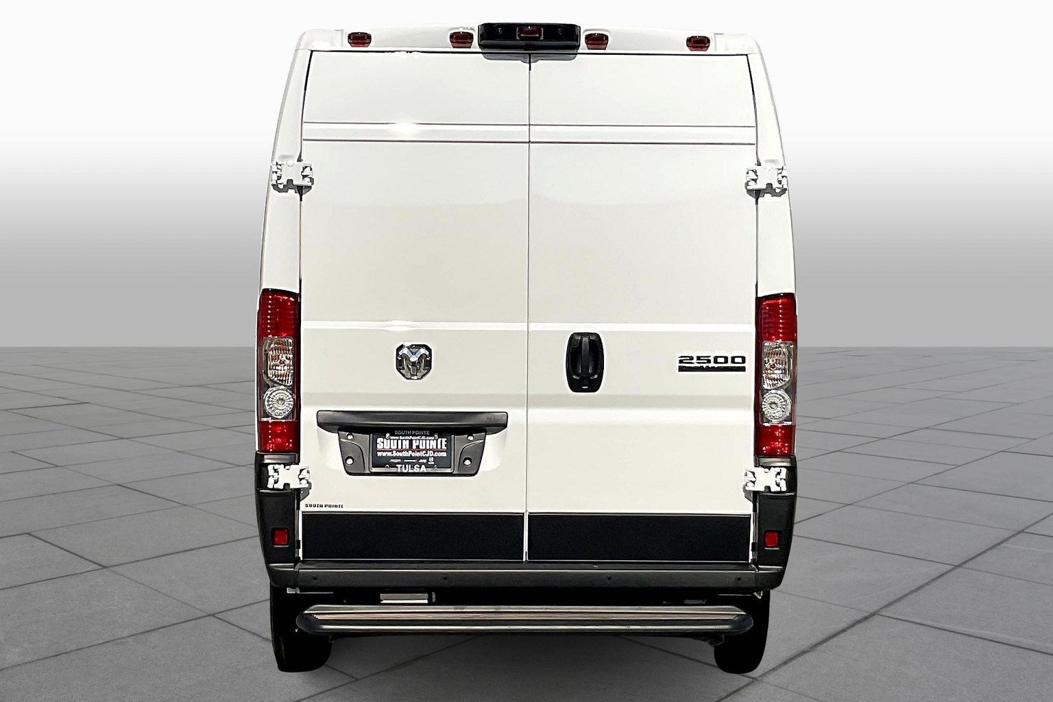 2026 Ram ProMaster 2500 photo 2
