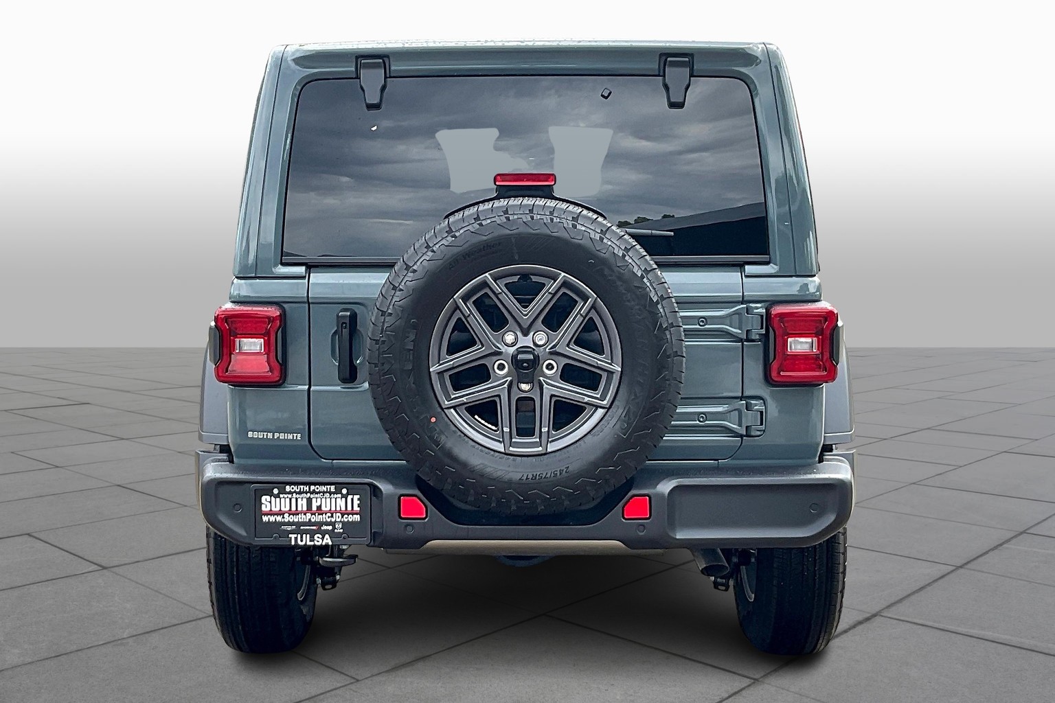 2025 Jeep Wrangler Sport S photo 4