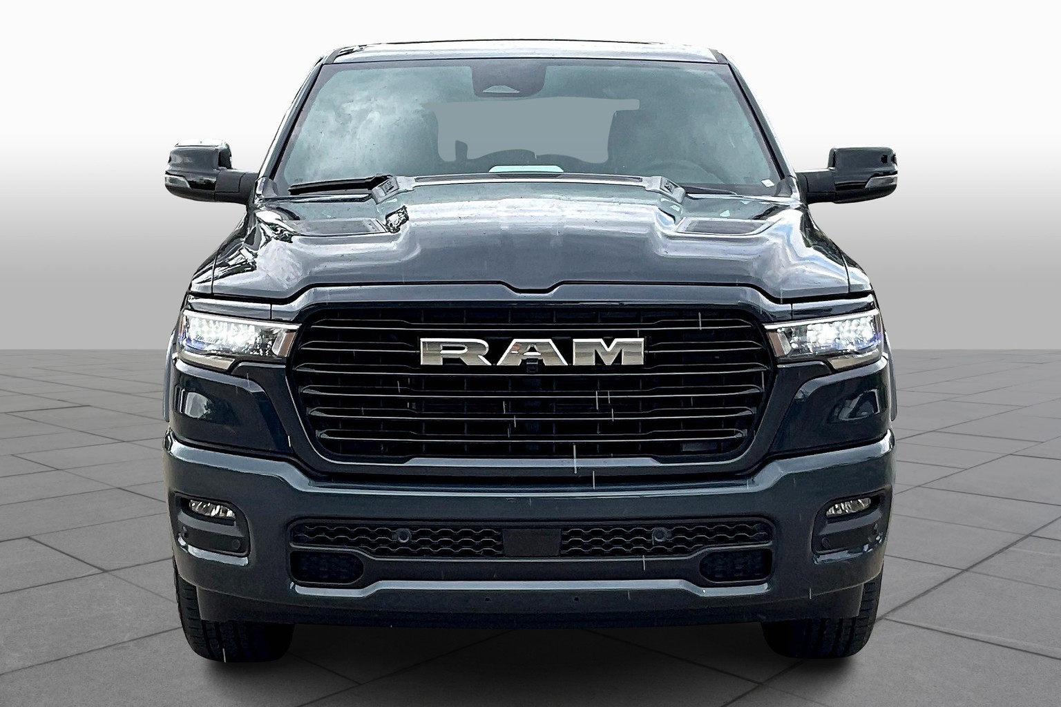 2026 Ram 1500 Laramie photo 3