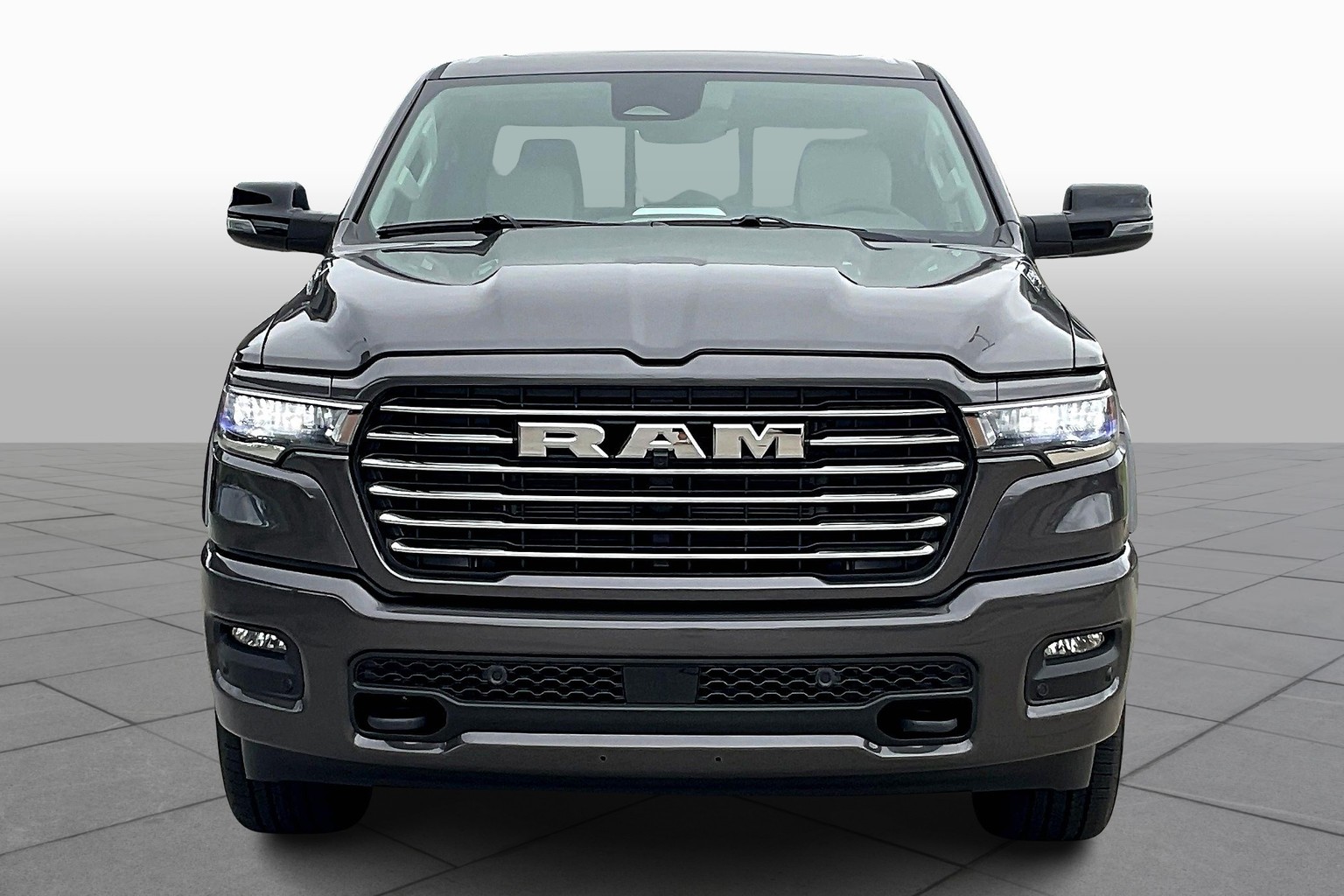 2026 Ram 1500 Laramie photo 2