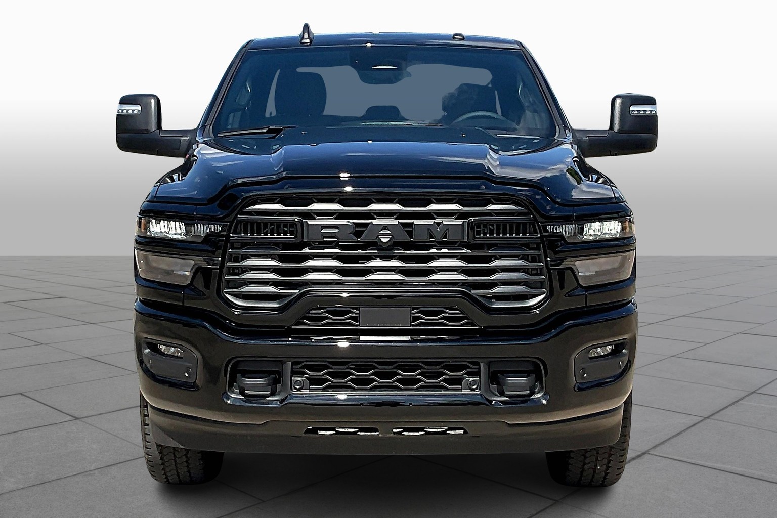 2025 Ram 2500 Big Horn photo 3