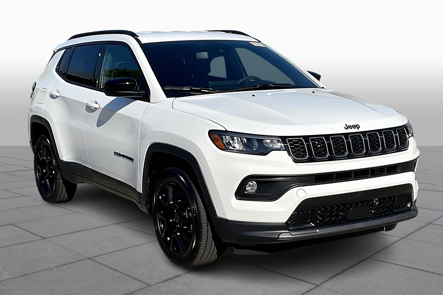 2026 Jeep Compass Latitude photo 2
