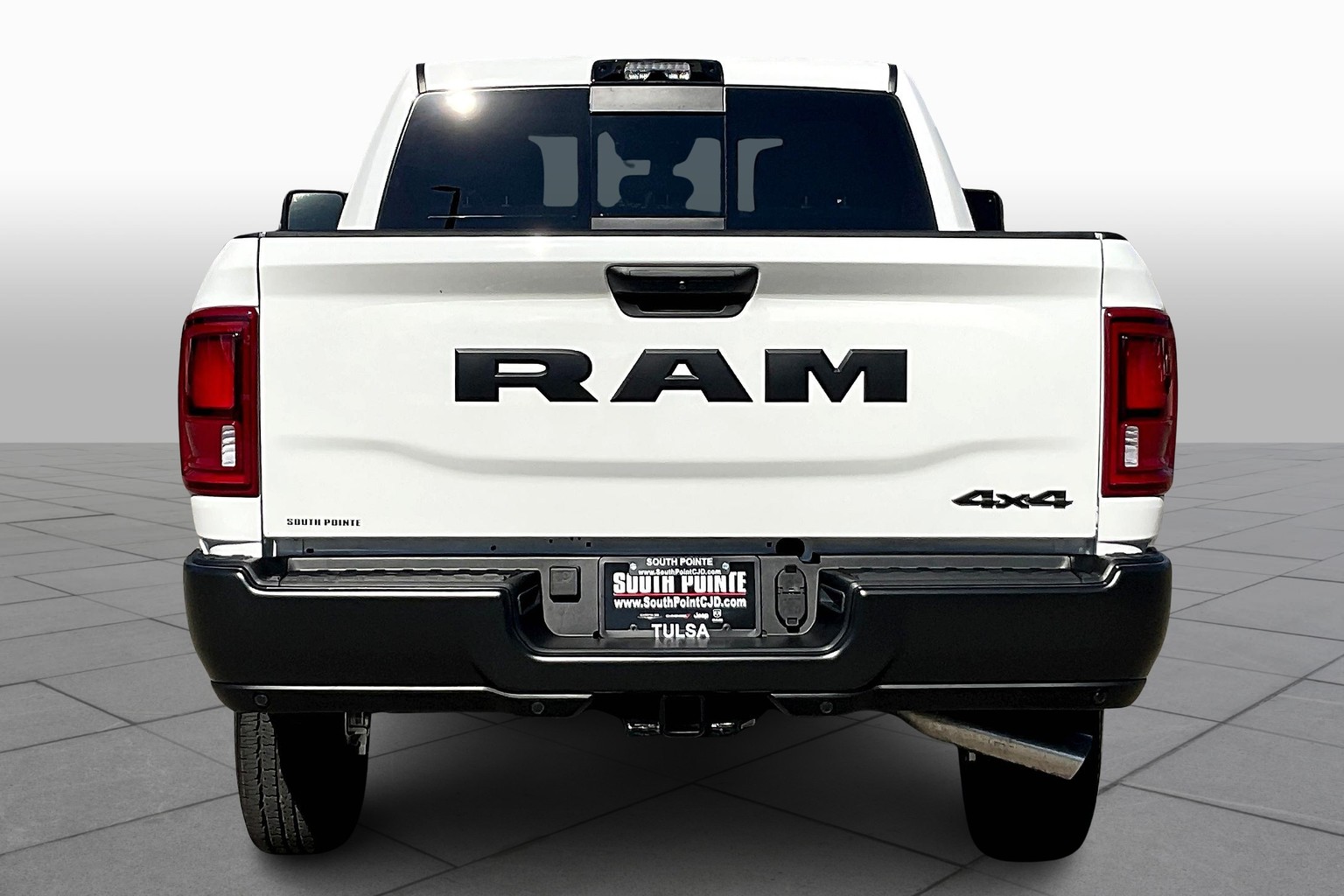 2026 Ram 2500 Tradesman photo 4