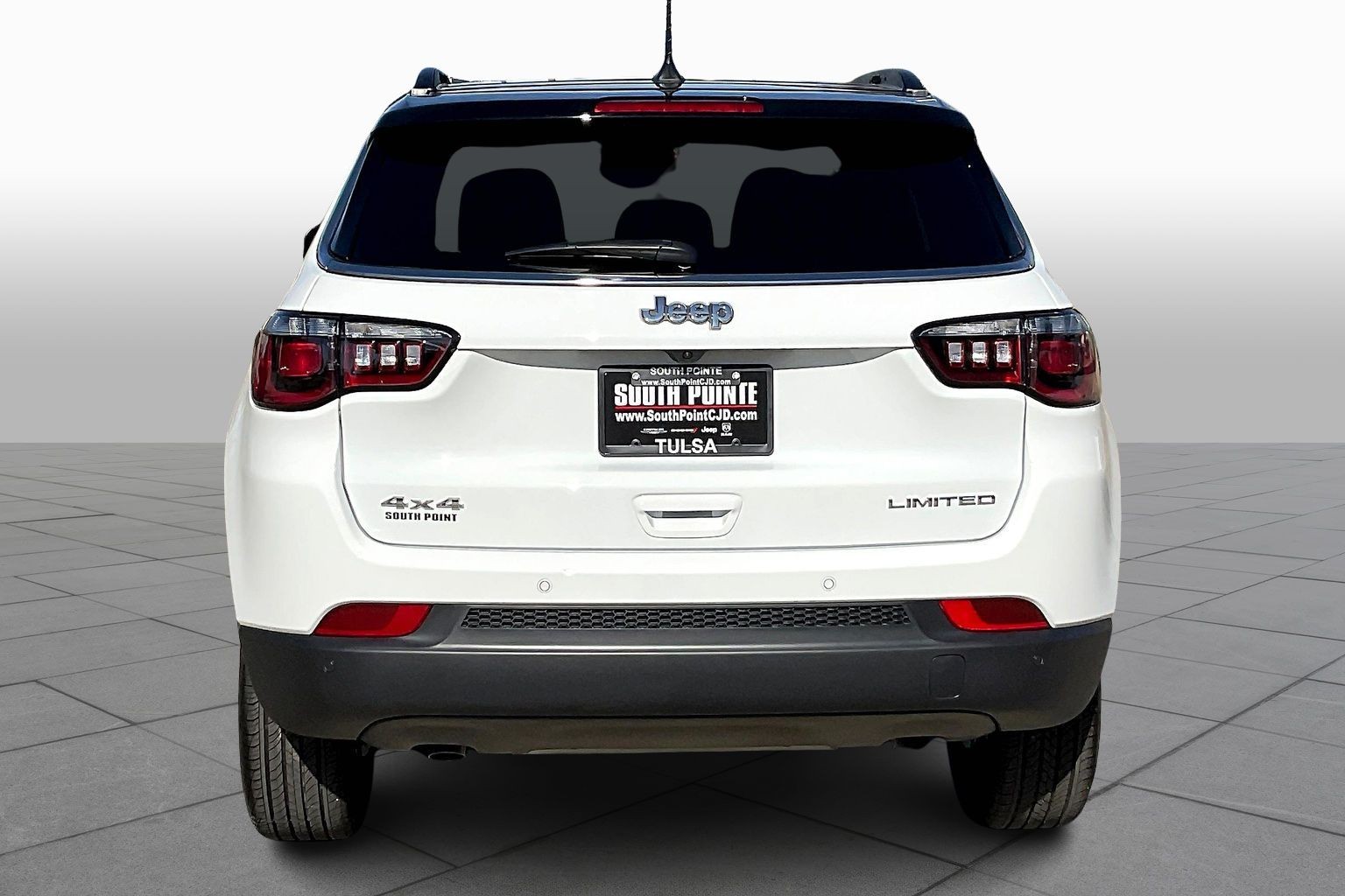 2026 Jeep Compass Limited photo 3