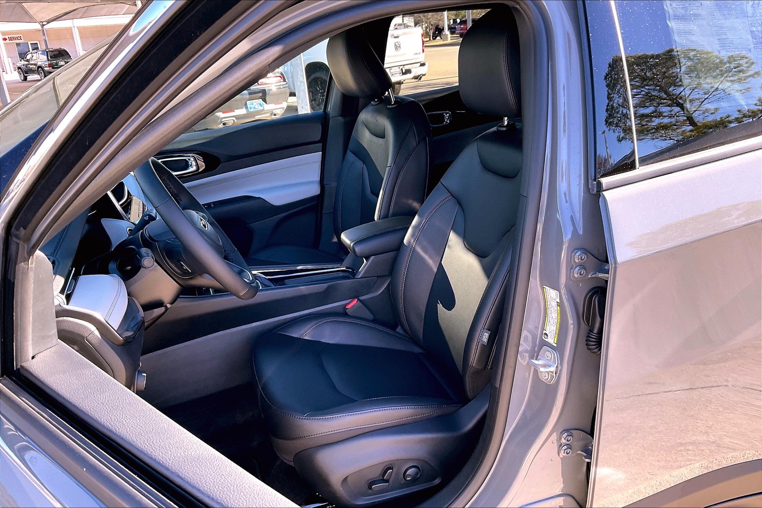 New 2024 Jeep Compass Latitude Sport Utility in Tulsa #RT105675