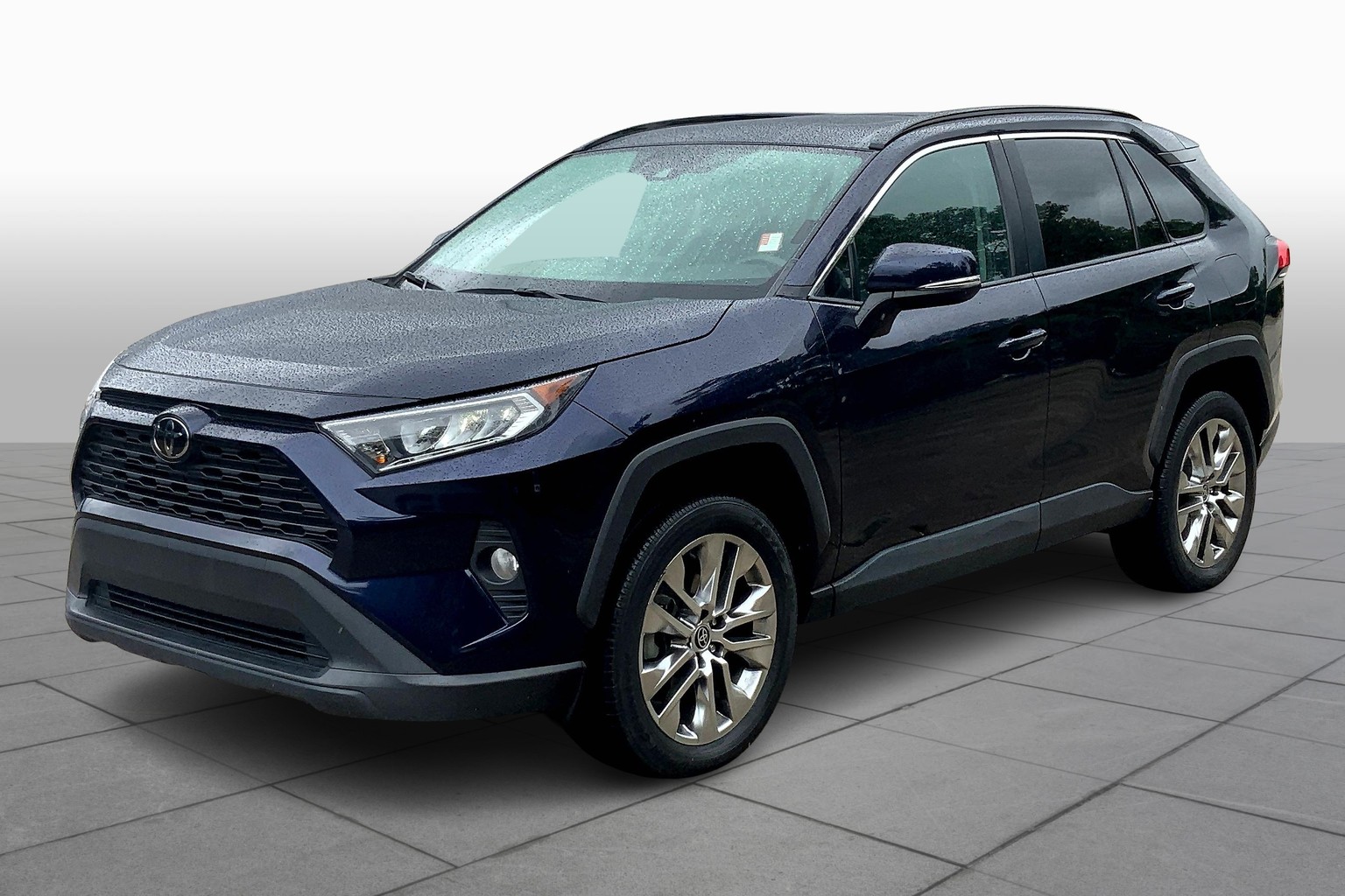 RAV4 XLE Premium
