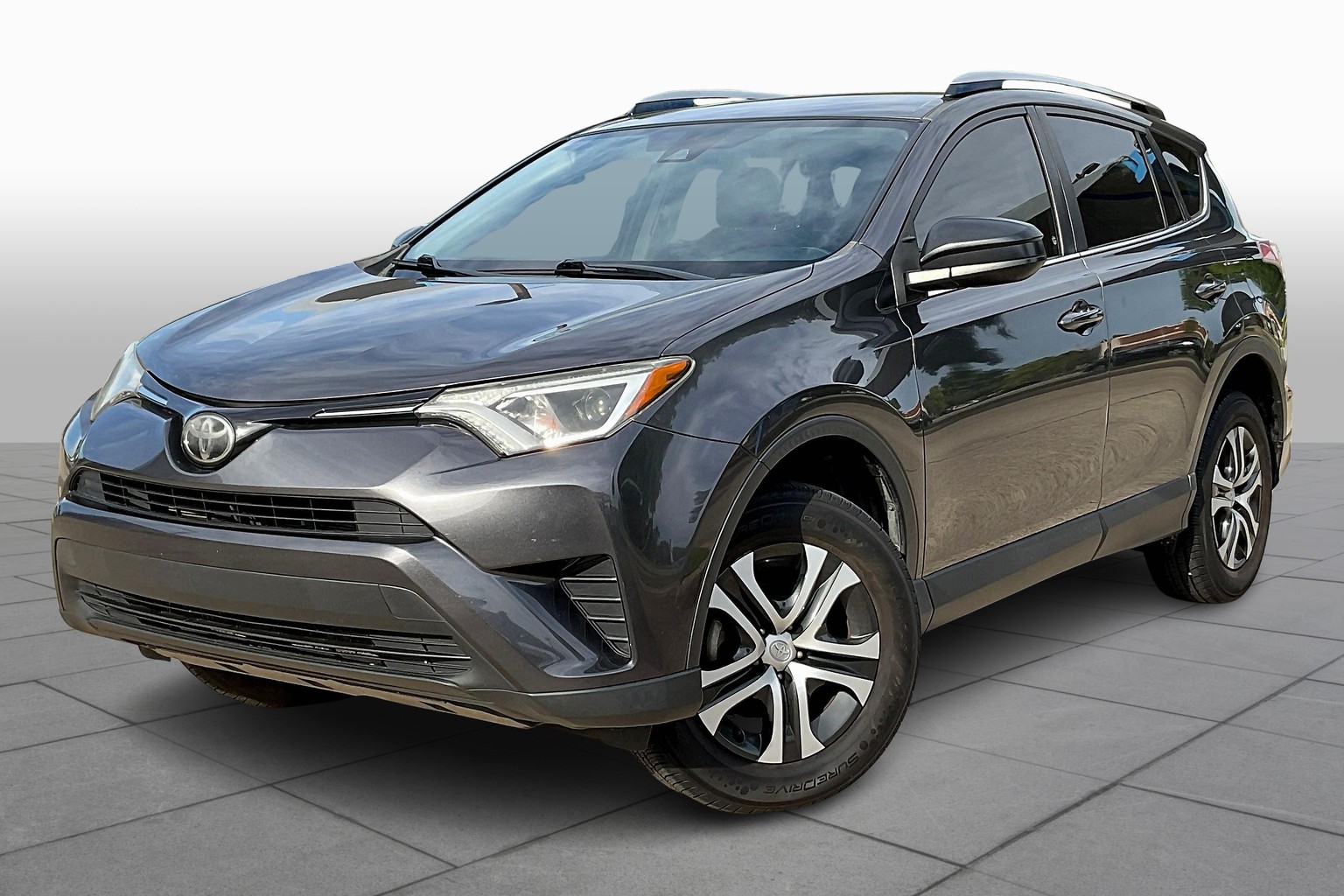 RAV4 LE