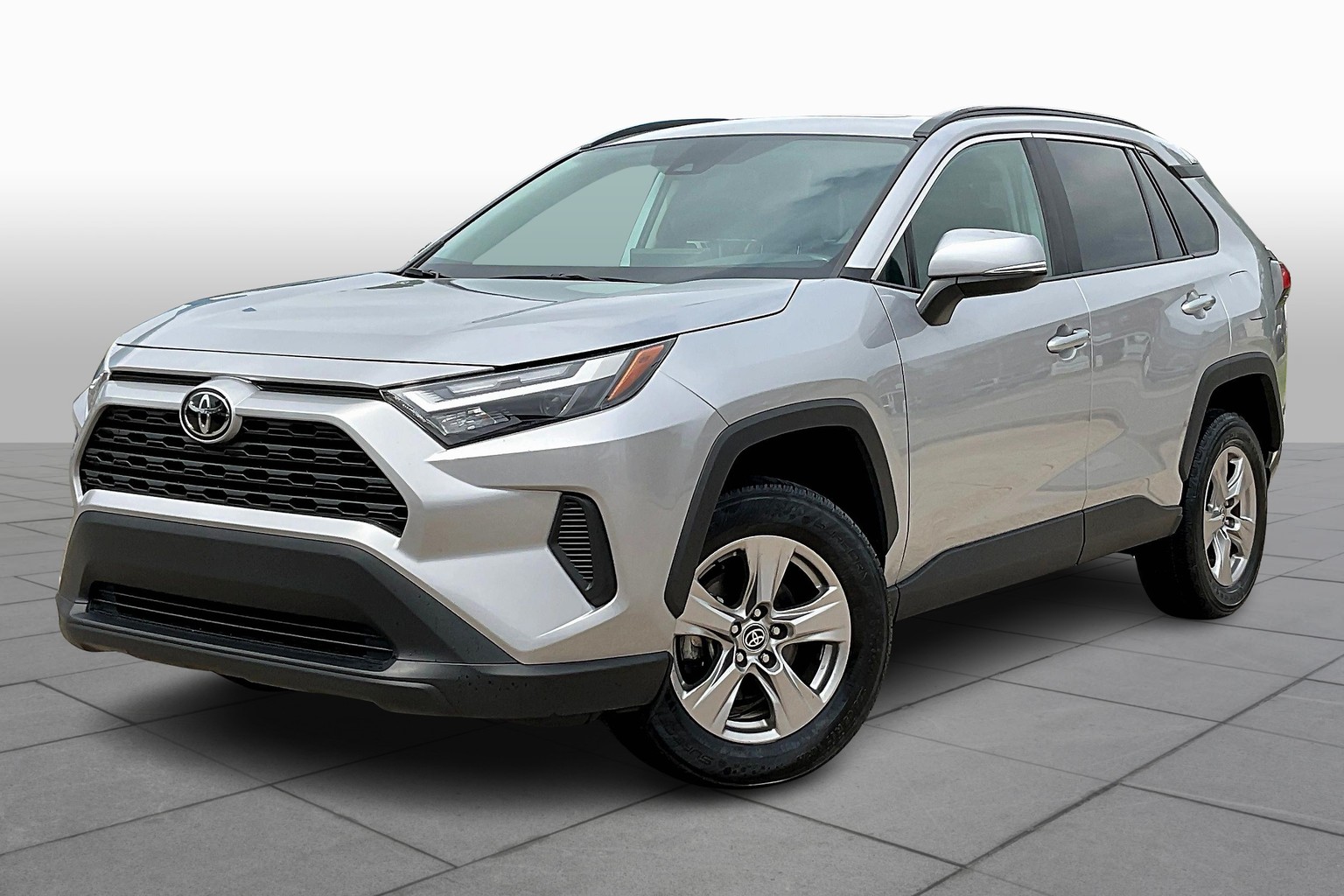 RAV4 XLE