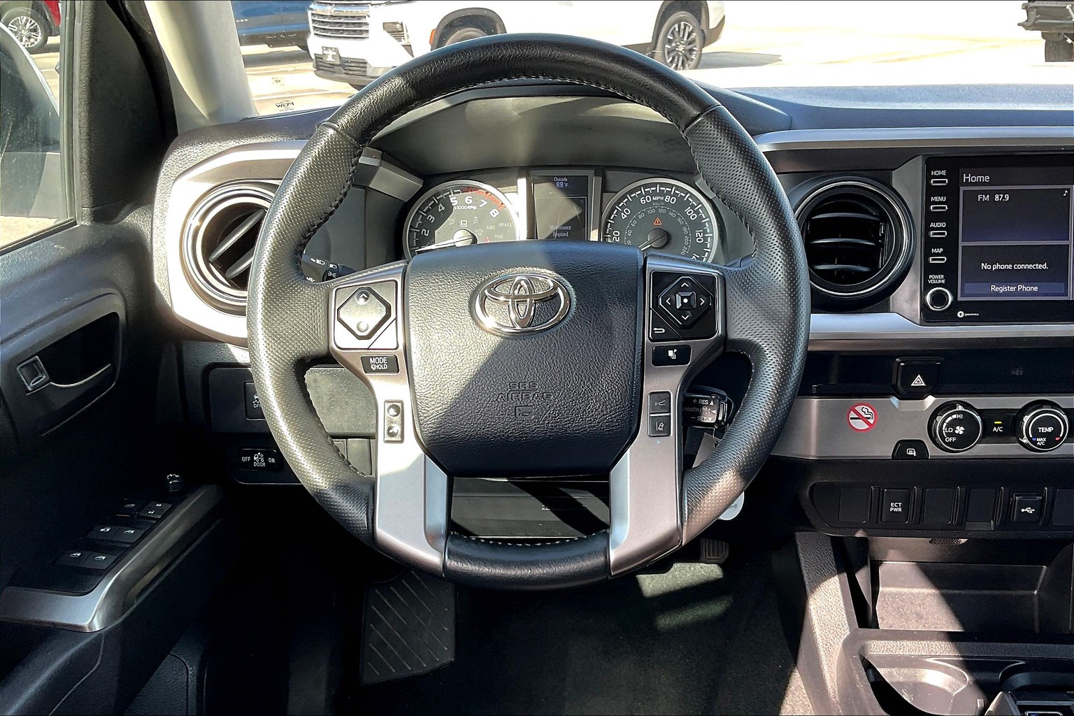 Tacoma Double Cab SR5