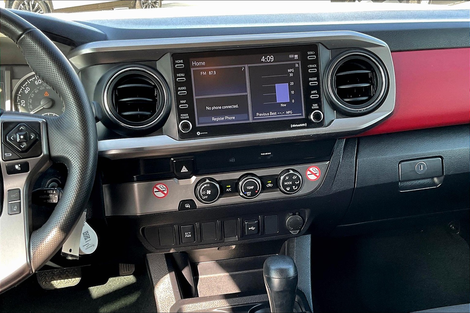 Tacoma Double Cab SR5