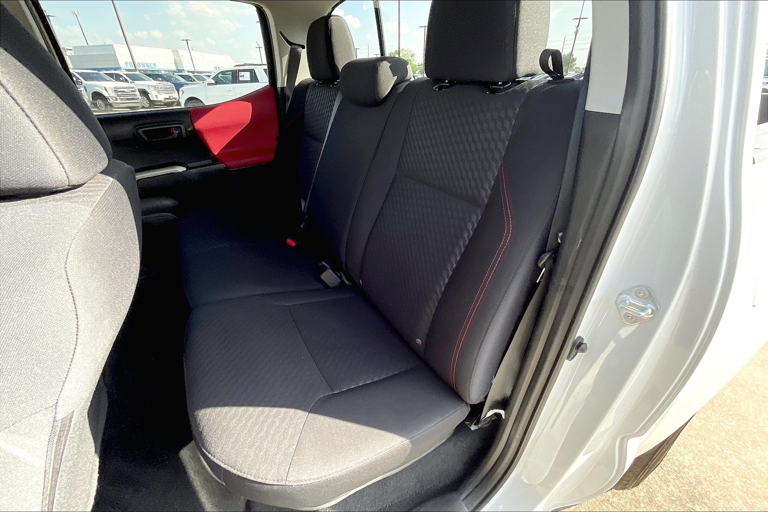 Tacoma Double Cab SR5