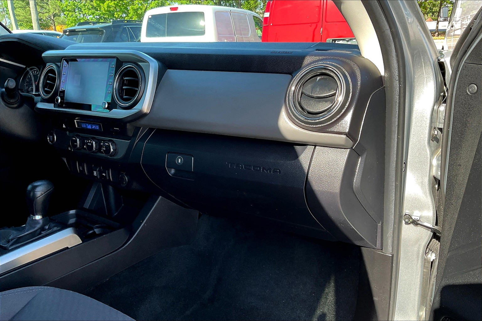 Tacoma Double Cab SR5