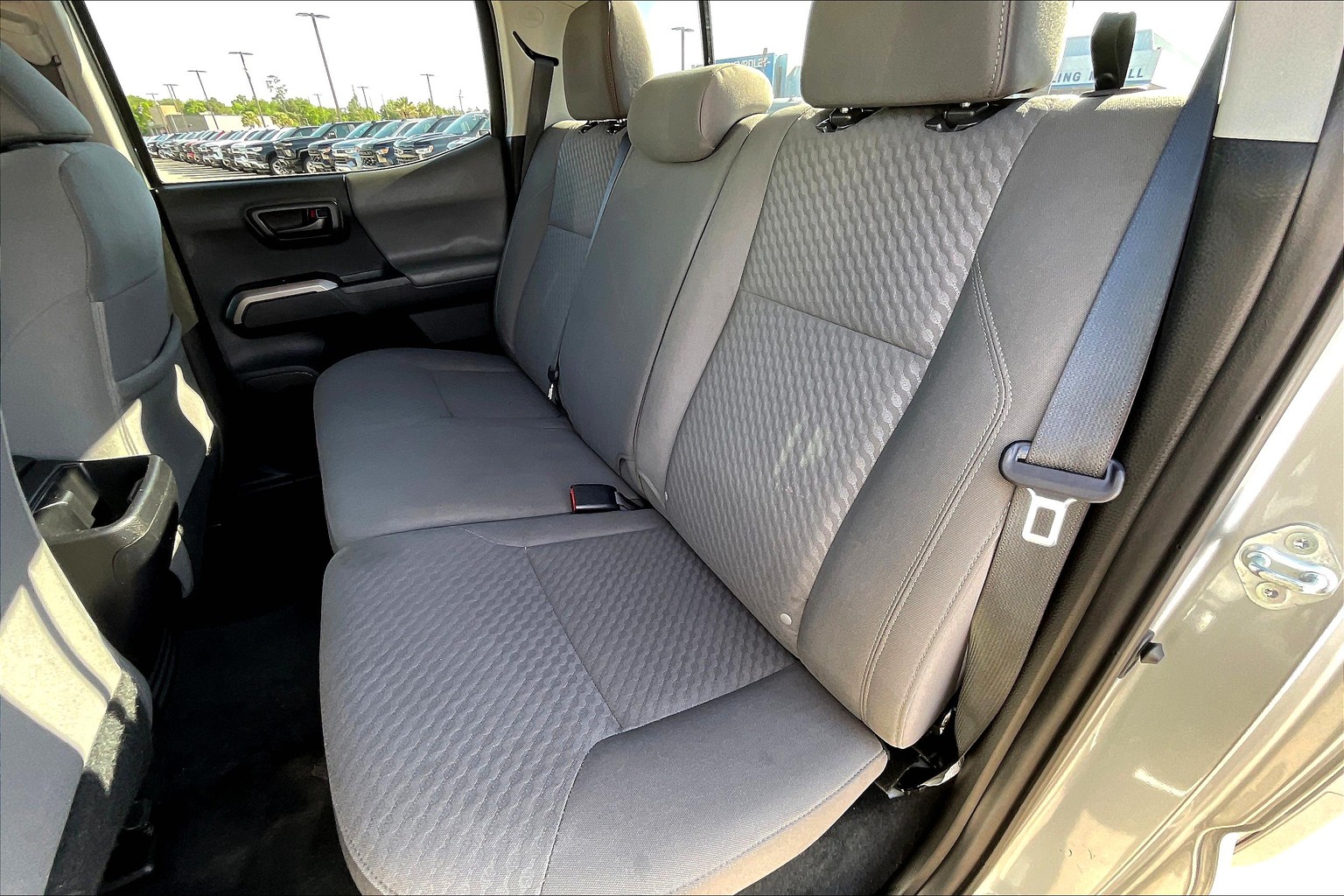 Tacoma Double Cab SR5