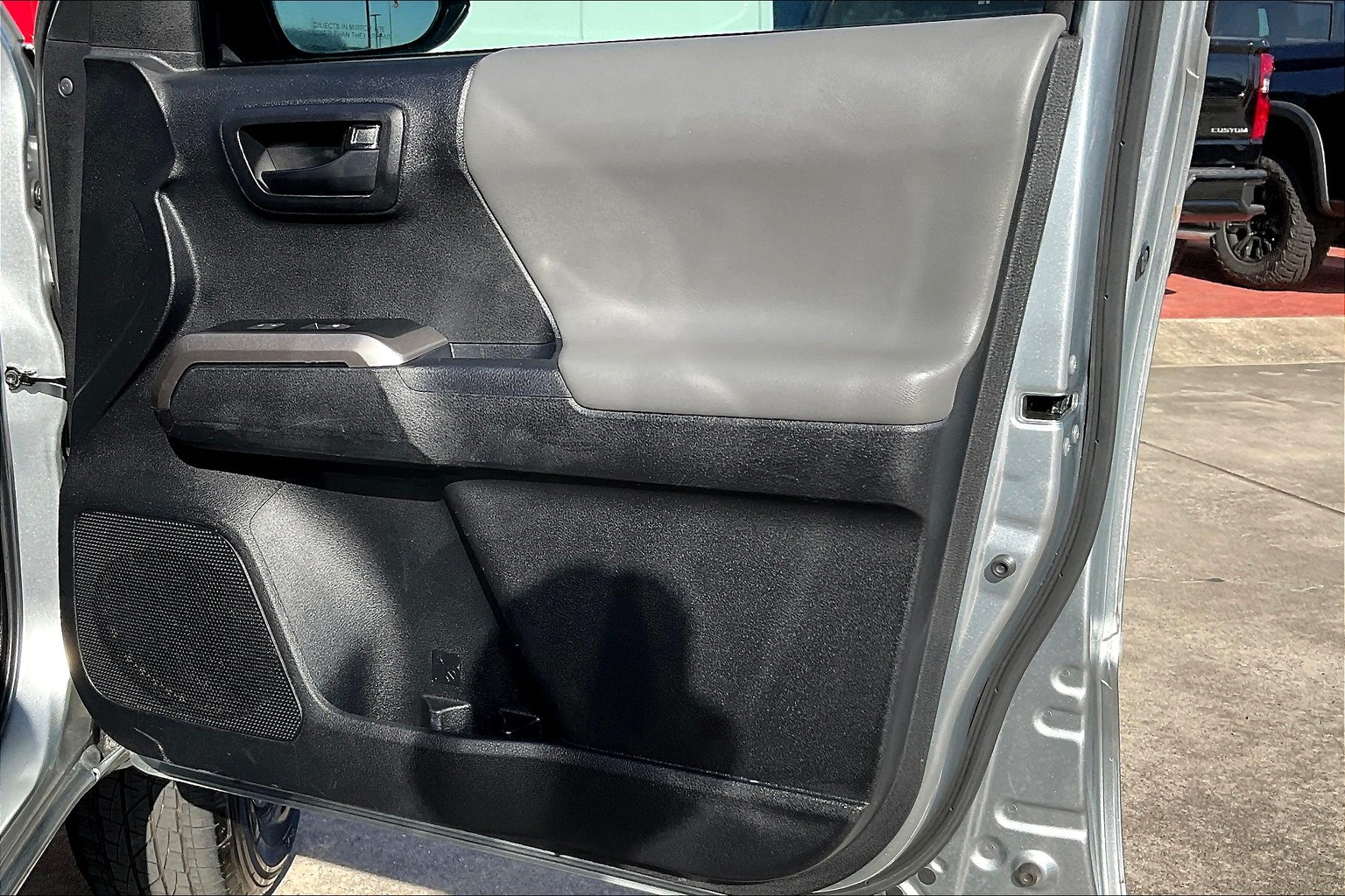 Tacoma Double Cab SR5