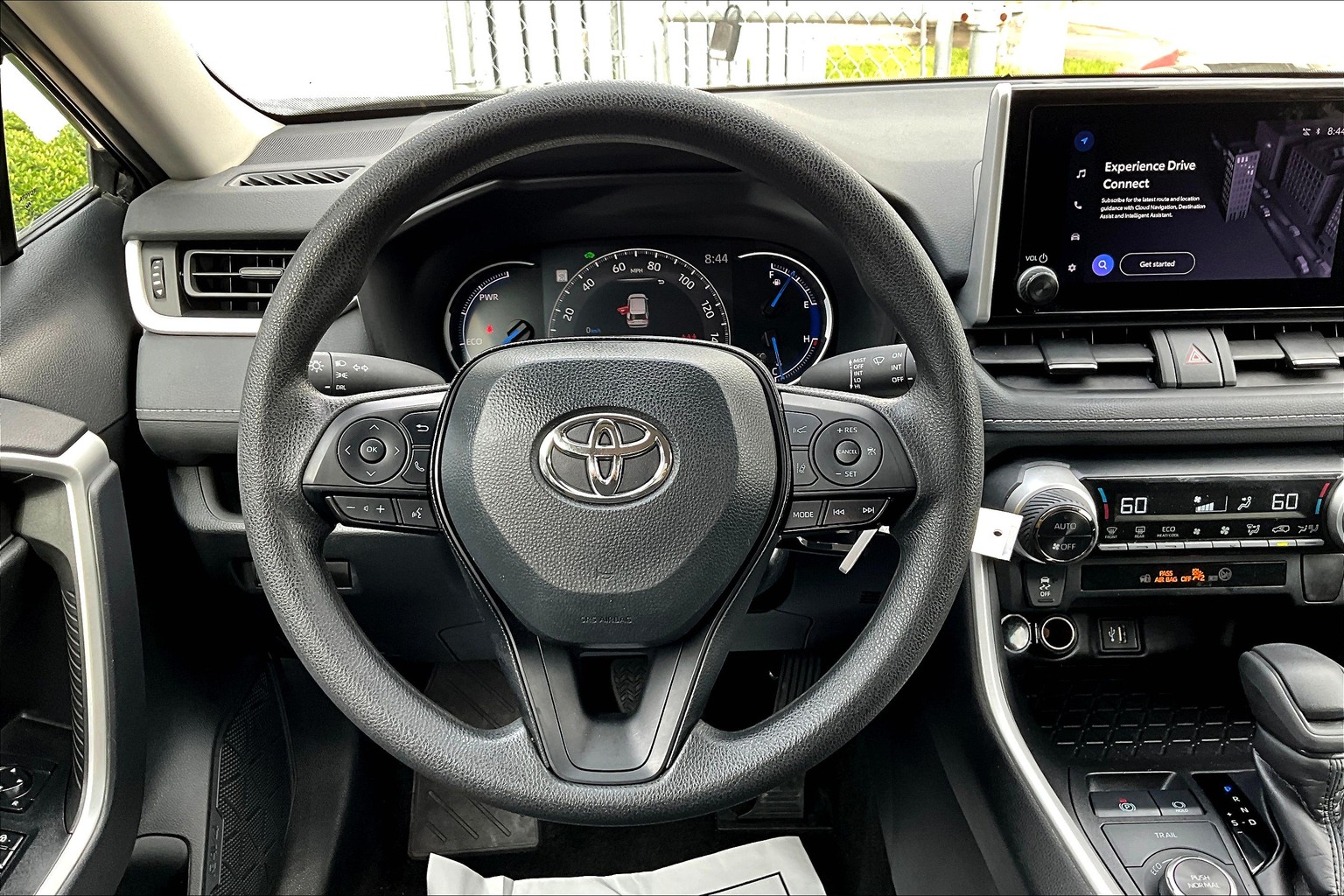 RAV4 Hybrid LE
