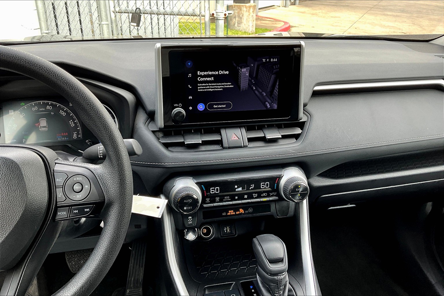 RAV4 Hybrid LE