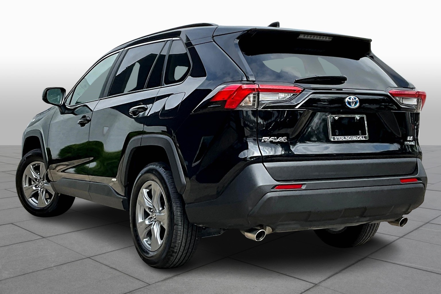 RAV4 Hybrid LE