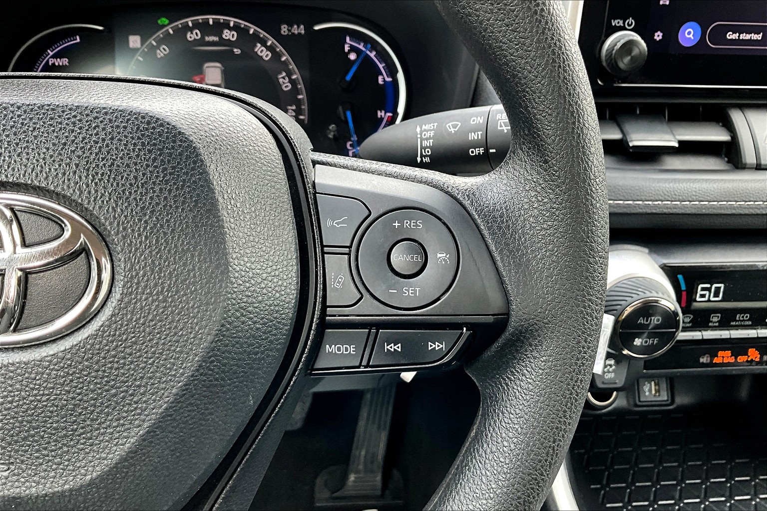 RAV4 Hybrid LE