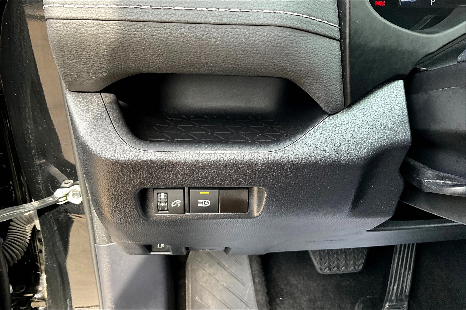 RAV4 Hybrid LE