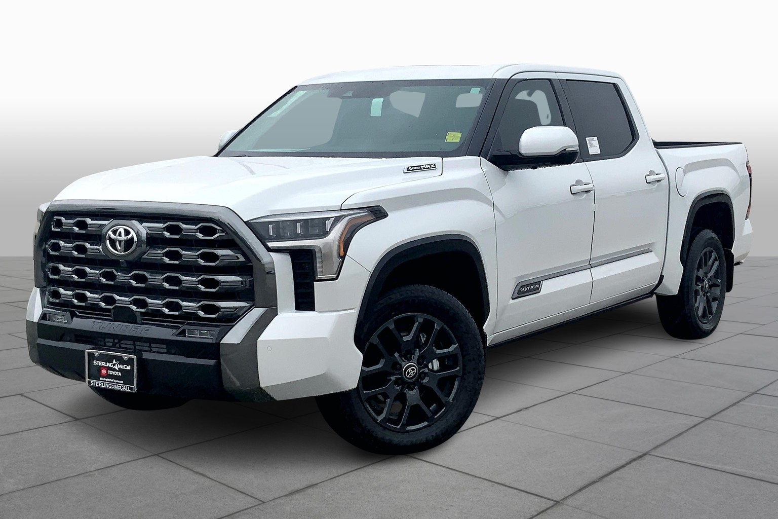 2025 Toyota Tundra Platinum's photo