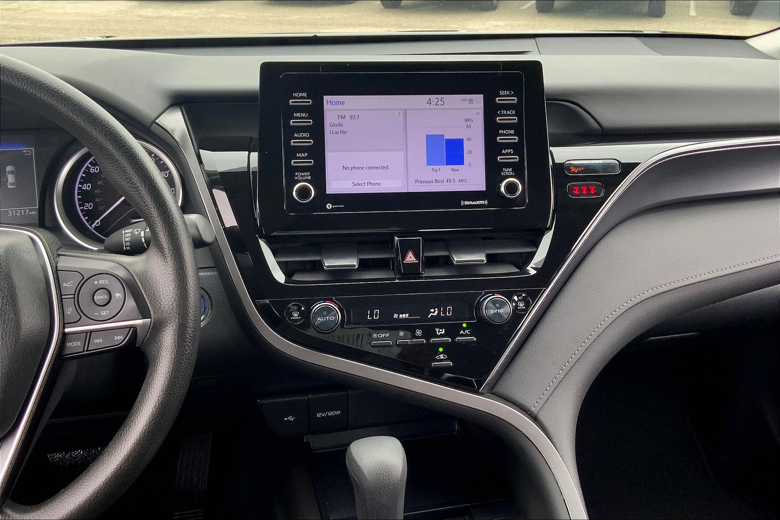 Camry Hybrid LE