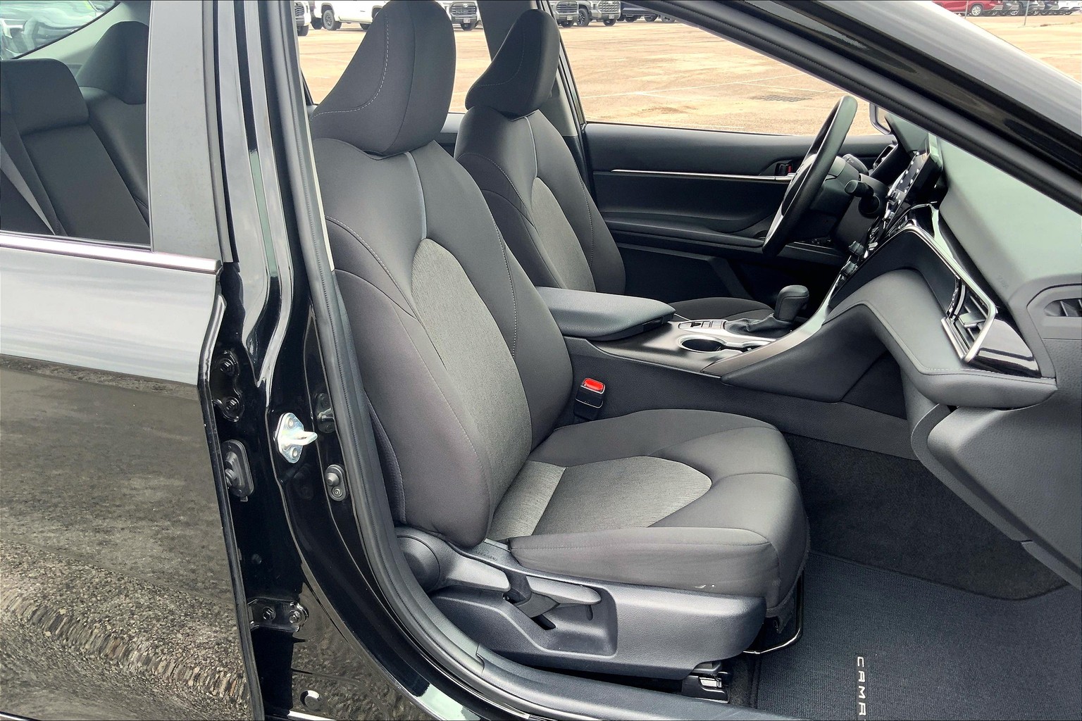 Camry Hybrid LE