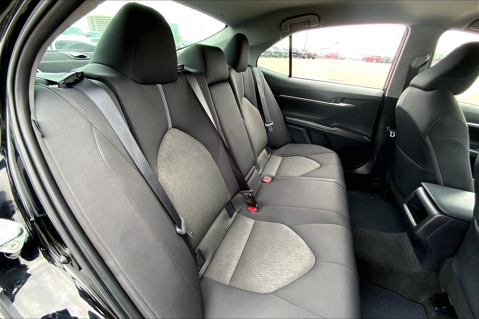Camry Hybrid LE