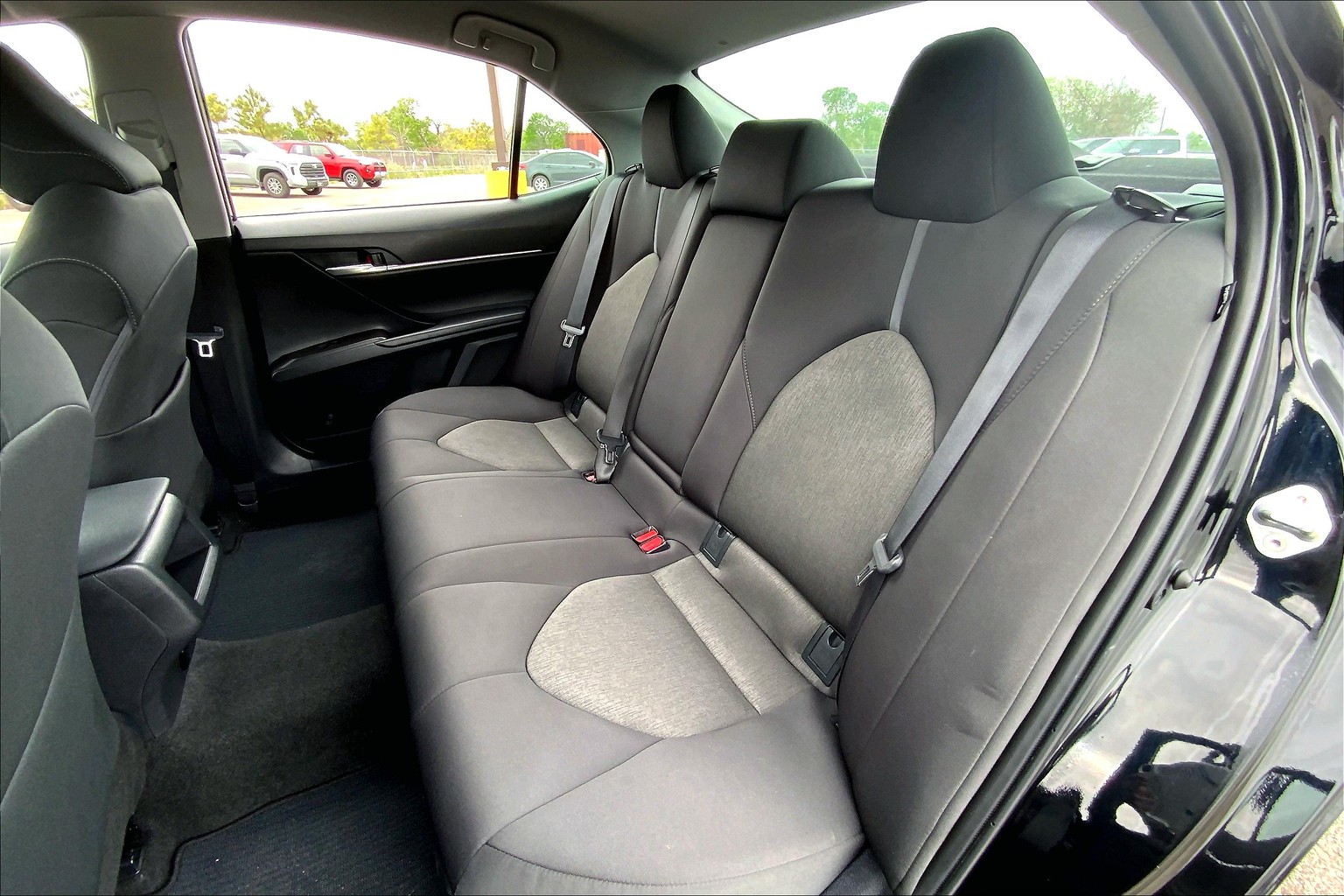 Camry Hybrid LE