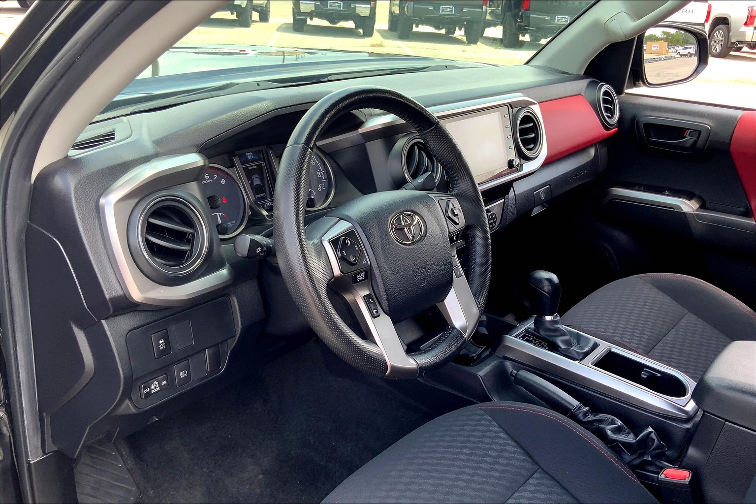 Tacoma Double Cab SR5